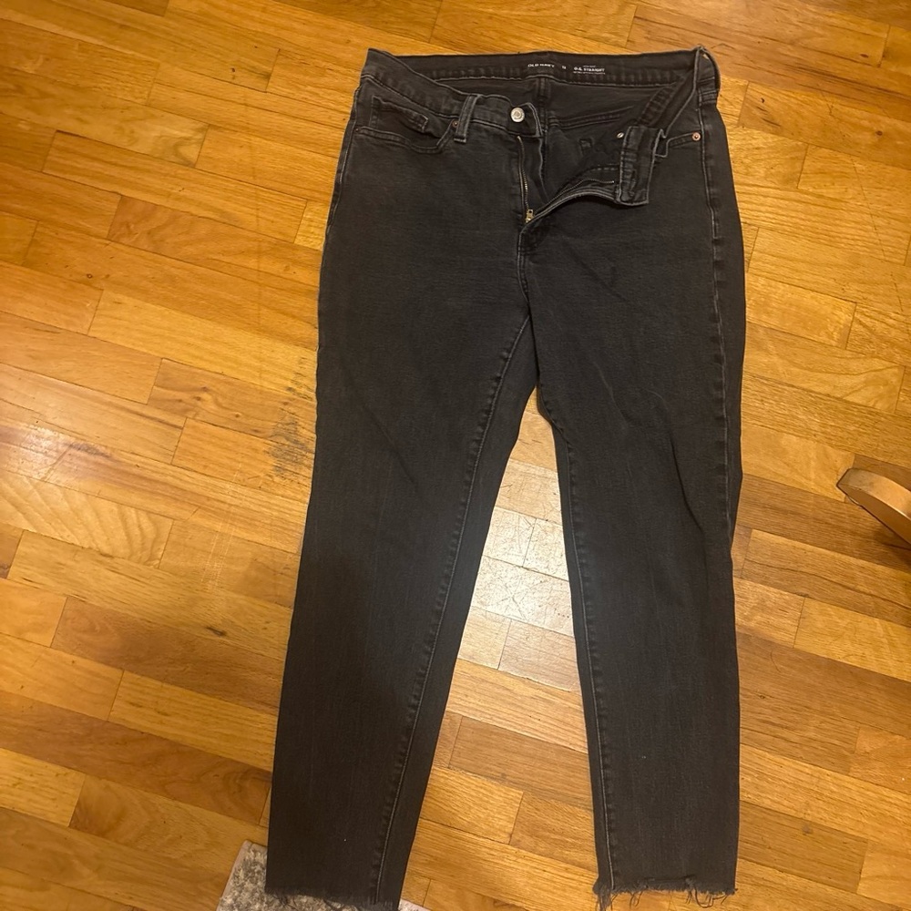 Black Women's High-Rise Skinny Jeans - Brand Unspecified